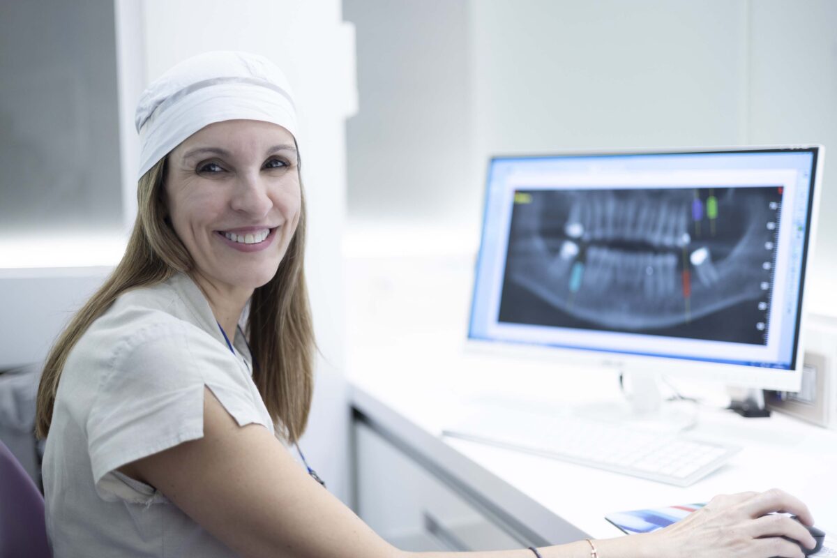 tratamiento dental exitoso | implantes dentales riesgos