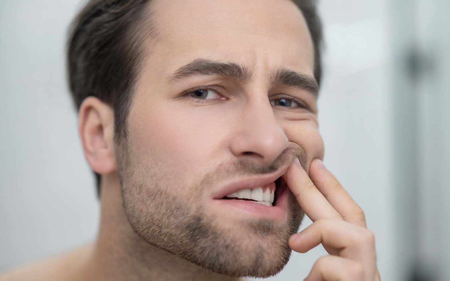 porque tengo mal aliento | halitosis causas