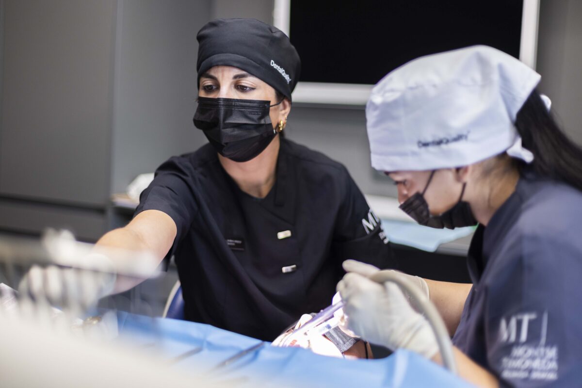 prevencion y manejo de la mucositis oral en clinica dental de tarragona