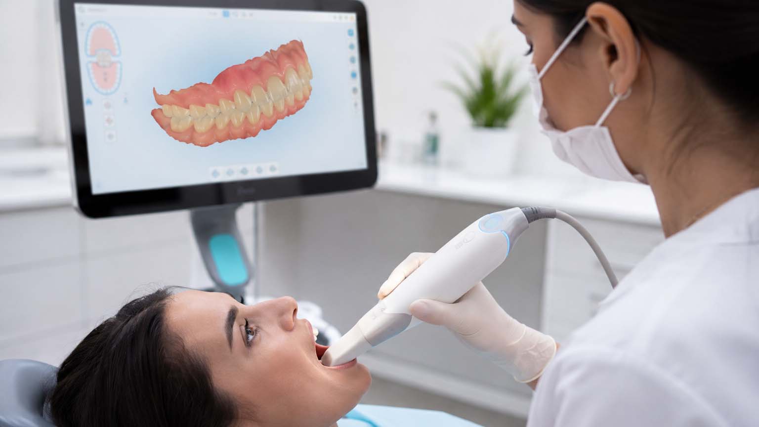 Los tratamientos de ortodoncia más adecuados para ti segun tu caso | Brackets o Invisalign Descubre que tratamiento encaja mejor con tu sonrisa